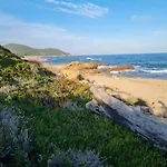 Mekasteni *