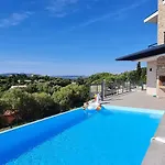 Mekasteni Cirendinu