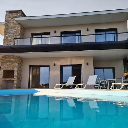 Villa Mekasteni Cirendinu