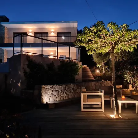 Villa Mekasteni Cirendinu