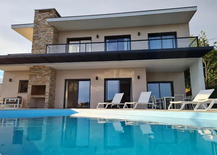 Villa Mekasteni Cirendinu