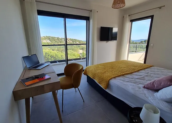 Villa Mekasteni Cirendinu